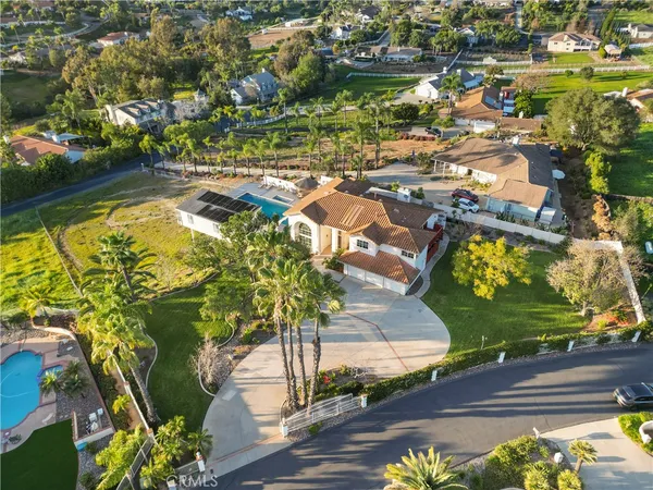 $1,398,500 | 1902 Quiet Ranch Road, Fallbrook, CA 92028