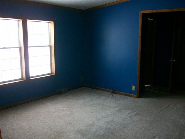 6828 Cline Road Jeddo, MI 48032 - Photo 4 of 16 31042846-3.JPG