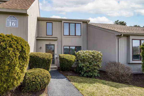 $349,900 | 481 Buck Island Road, Unit 16FB, West Yarmouth, MA 02673