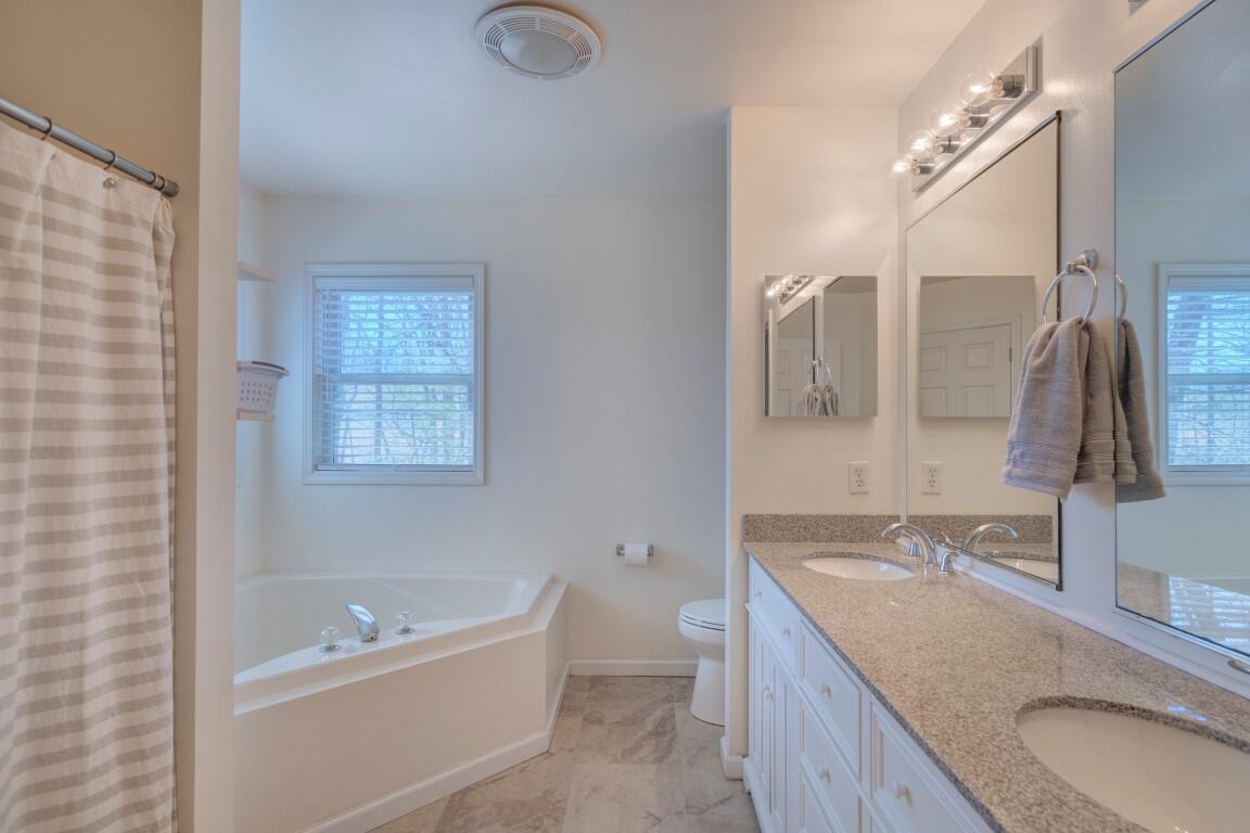 2876 Lantern Road Radford, VA 24141 - Photo 15 of 61 2876_Lantern_Web-24