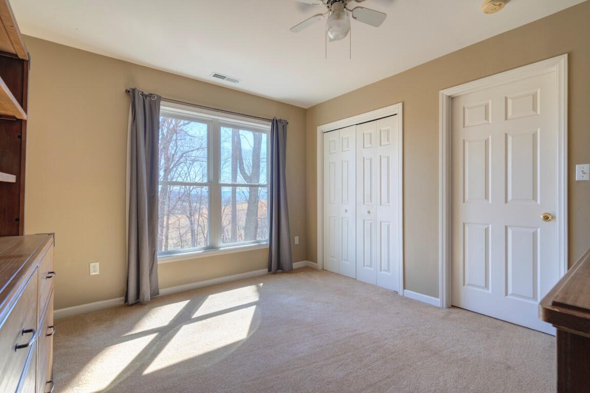 2876 Lantern Road Radford, VA 24141 - Photo 44 of 61 2876_Lantern_Web-53
