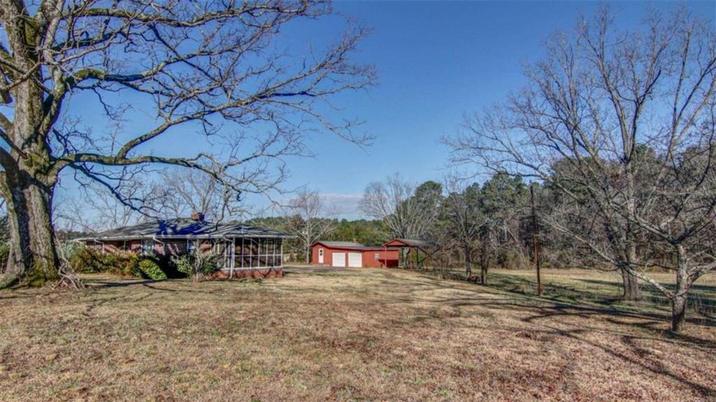 1076 Honey Creek Rd Southeast  