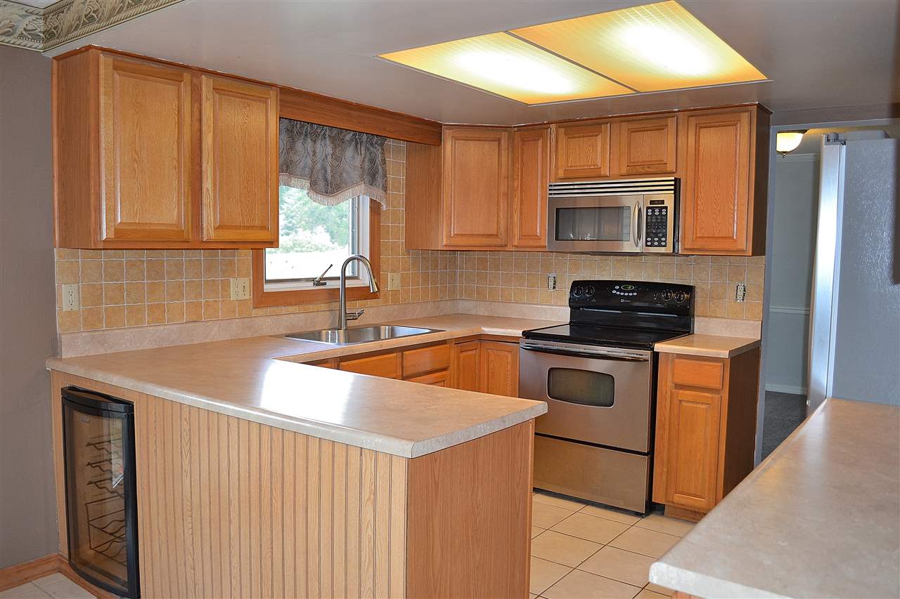 4636 Weatherside Run Fort Wayne, IN 46804 - Photo 4 of 29 Gallery Image 4