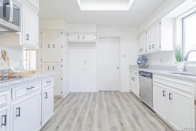 $389,000 | 6307 Lakewood Park, Windcrest, TX 78239