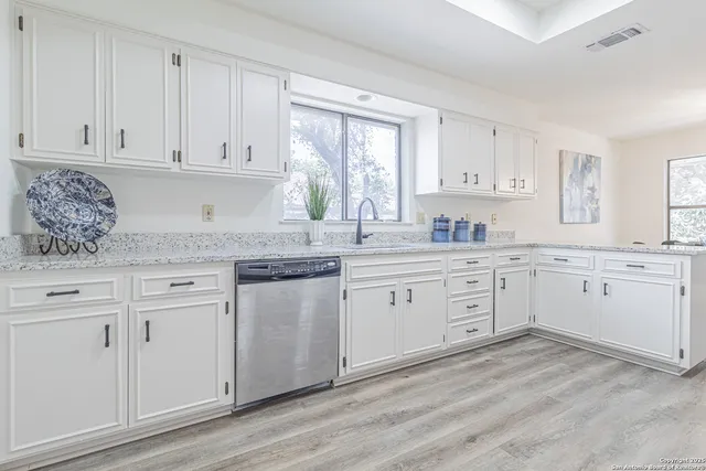 $389,000 | 6307 Lakewood Park, Windcrest, TX 78239