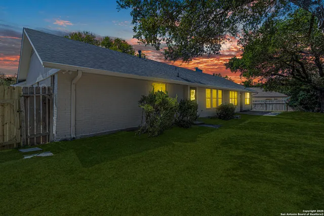 $389,000 | 6307 Lakewood Park, Windcrest, TX 78239