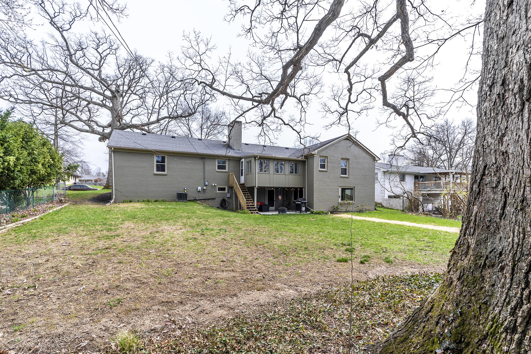 1004 Castleton Way Lexington, KY 40517 - Photo 34 of 35 1004castleton36