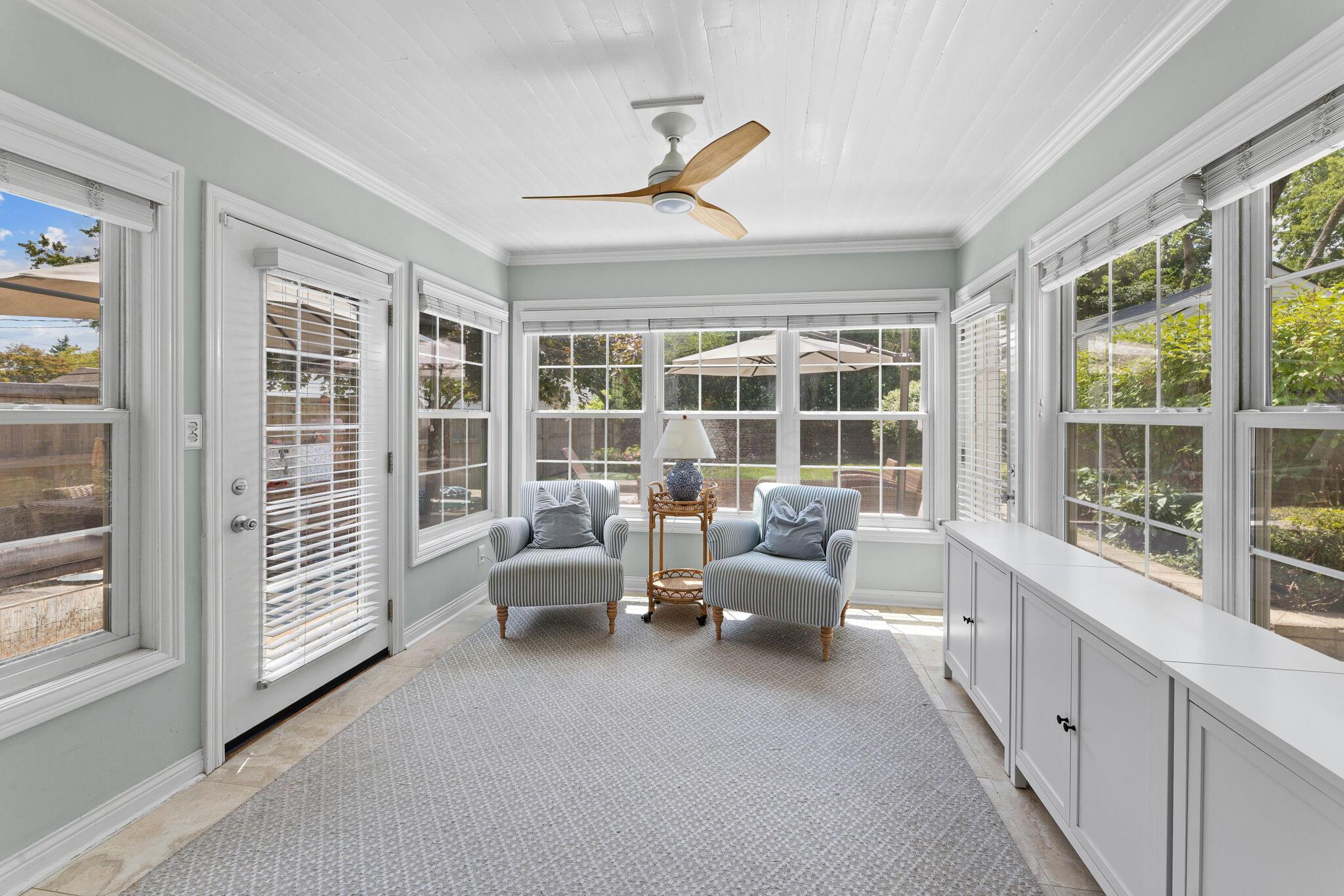 1511 Berkshire Road Columbus, OH 43221 - Photo 4 of 38 Sunroom