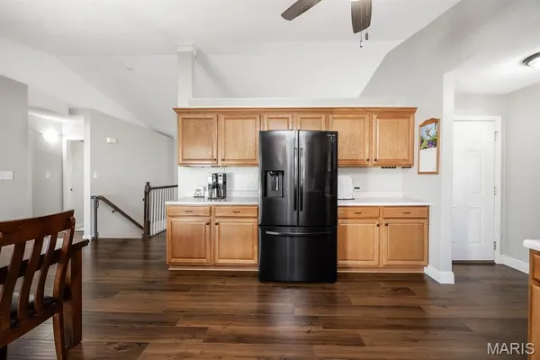 $320,500 | 9915 Bending Oaks Drive, Lebanon, IL 62254