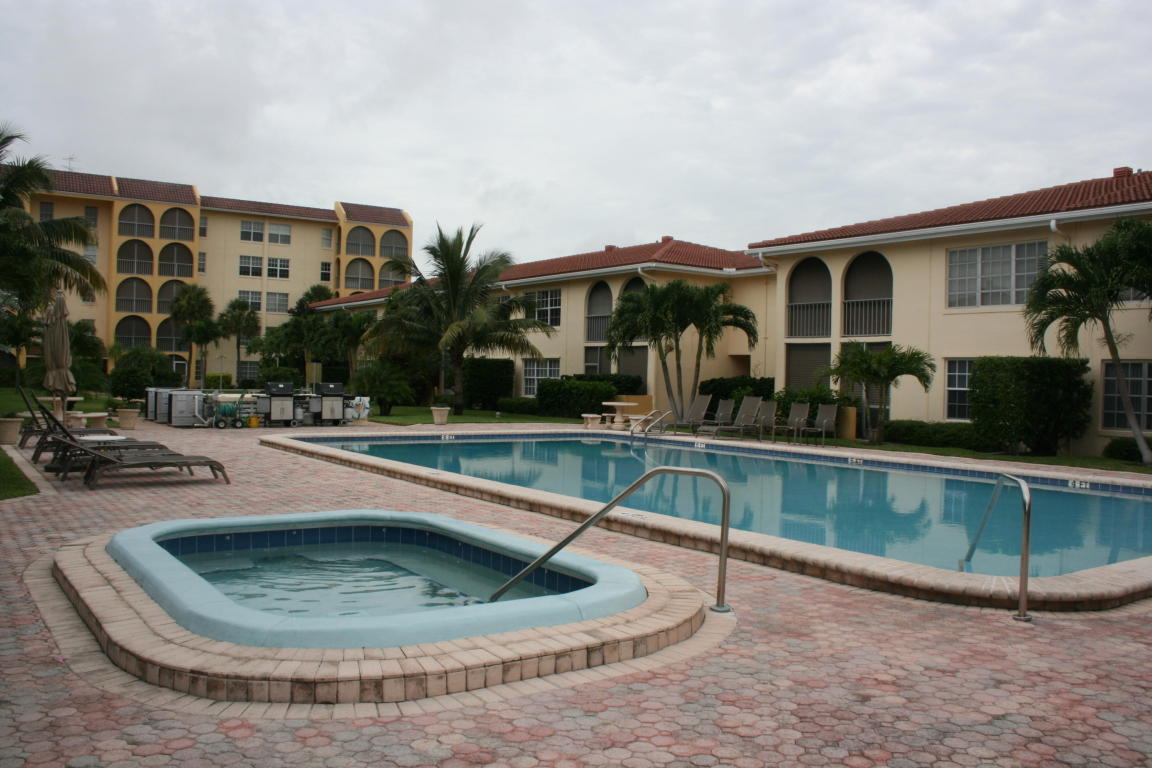 250 Northeast 20th Street, Unit 2250 Boca Raton, FL 33431 - Photo 1 of 15 whirlpool