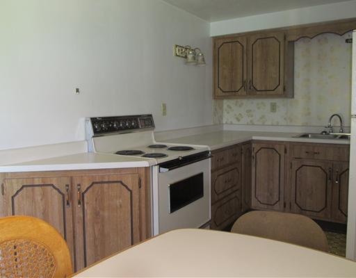 422 Slaughter Hollow Road Irwin, PA 15642 - Photo 2 of 17 Kitchen.