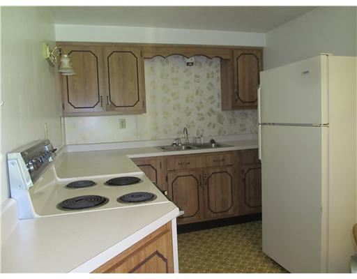 422 Slaughter Hollow Road Irwin, PA 15642 - Photo 3 of 17 Kitchen. Eat in kitchen.