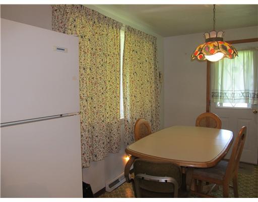 422 Slaughter Hollow Road Irwin, PA 15642 - Photo 5 of 17 Dining Room.