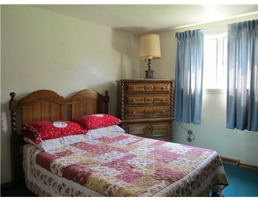 422 Slaughter Hollow Road Irwin, PA 15642 - Photo 10 of 17 Master Bedroom.