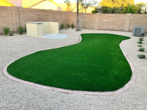 $2,250 | 2240 East Aire Libre Avenue, Phoenix, AZ 85022