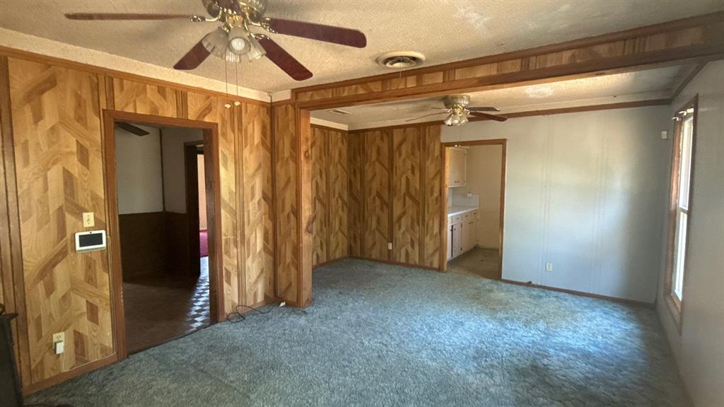 701 North Newark Street Decatur, TX 76234 - Photo 9 of 21 Gallery Image 9