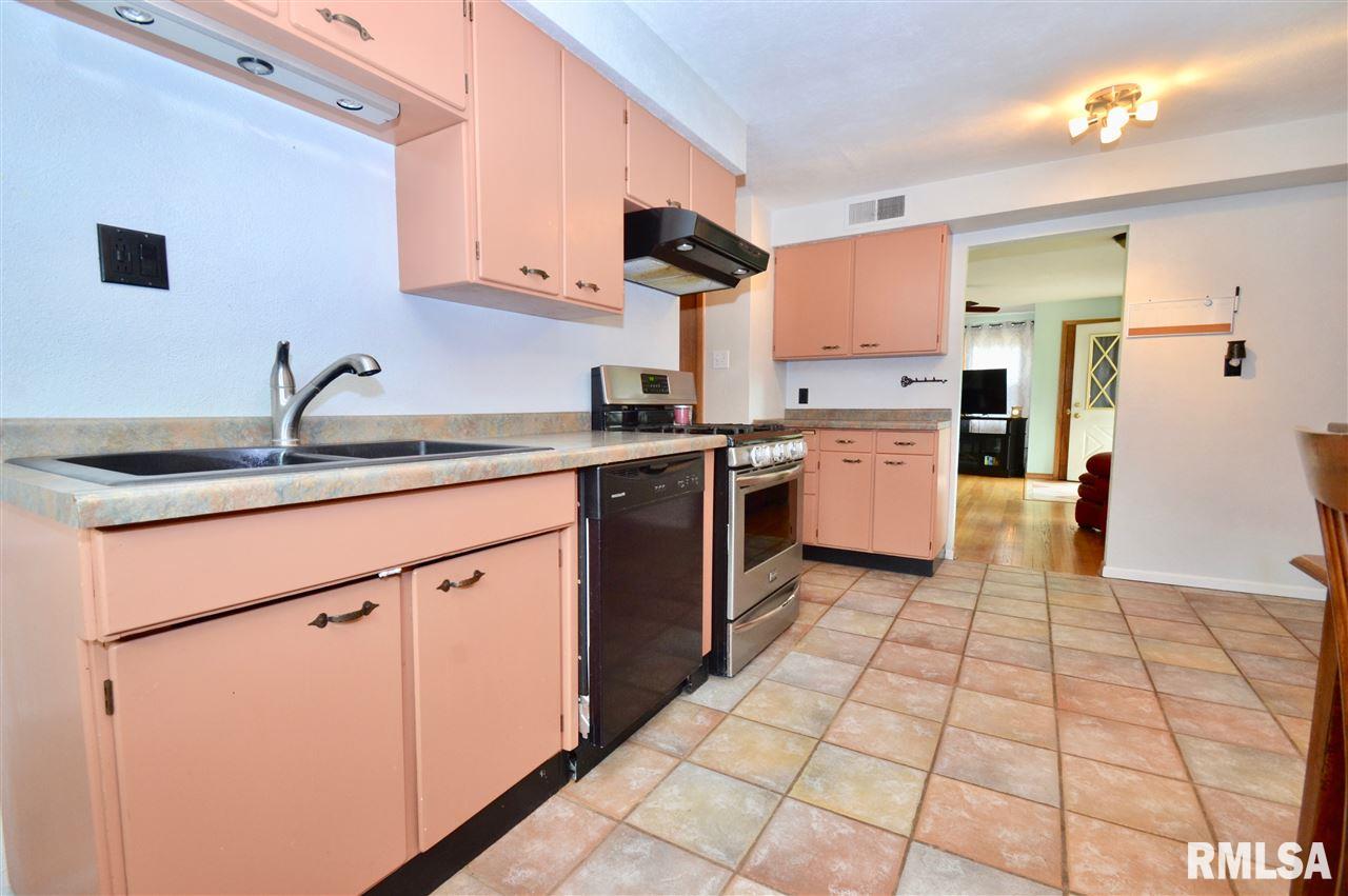4503 Silvis Road Bartonville, IL 61607 - Photo 18 of 36 Gallery Image 18