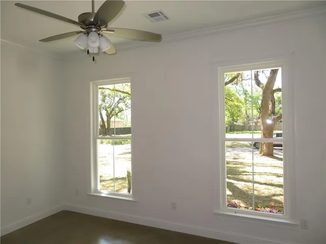 $325,000 | 104 Kingston Court, New Orleans, LA 70131