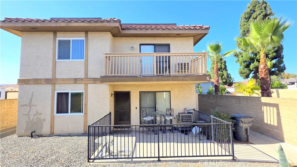 7331 9th Street, Unit 6 Buena Park, CA 90621 - Photo 1 of 20