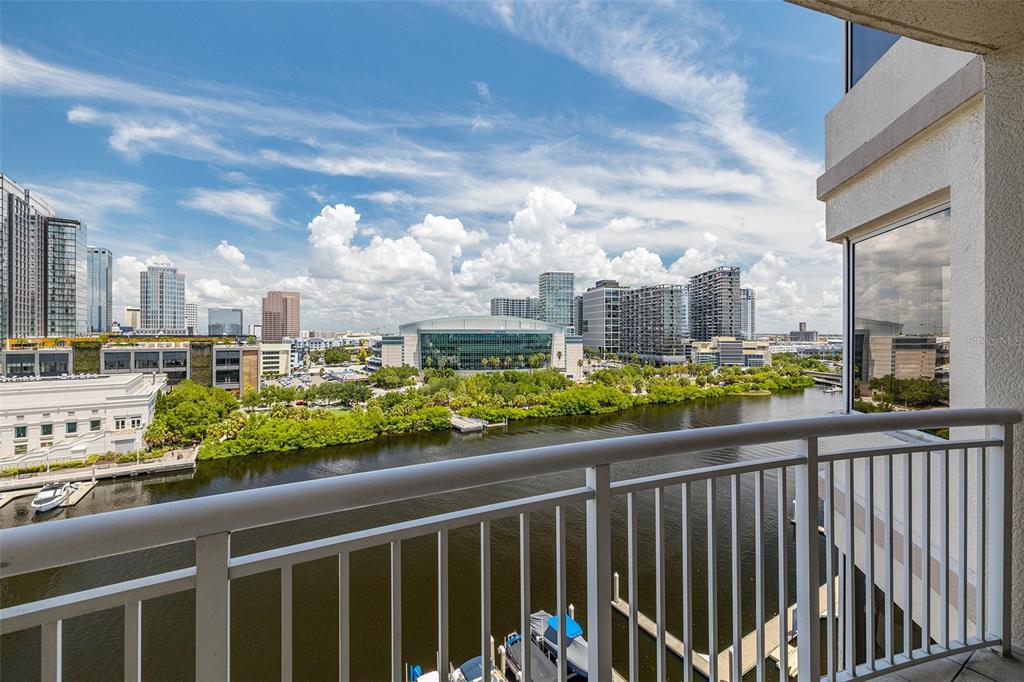 371 Channelside Walk Way, Unit 902 Tampa, FL 33602 - Photo 46 of 50 a city view from the balcony
