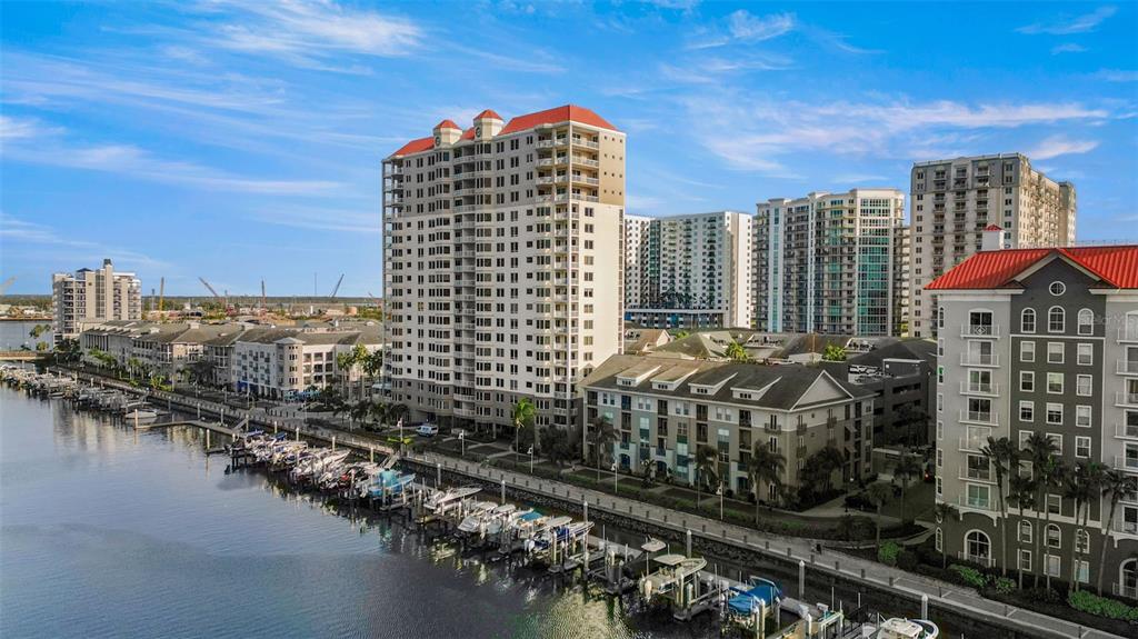 371 Channelside Walk Way, Unit 902 Tampa, FL 33602 - Photo 8 of 50 a view of a city with tall buildings