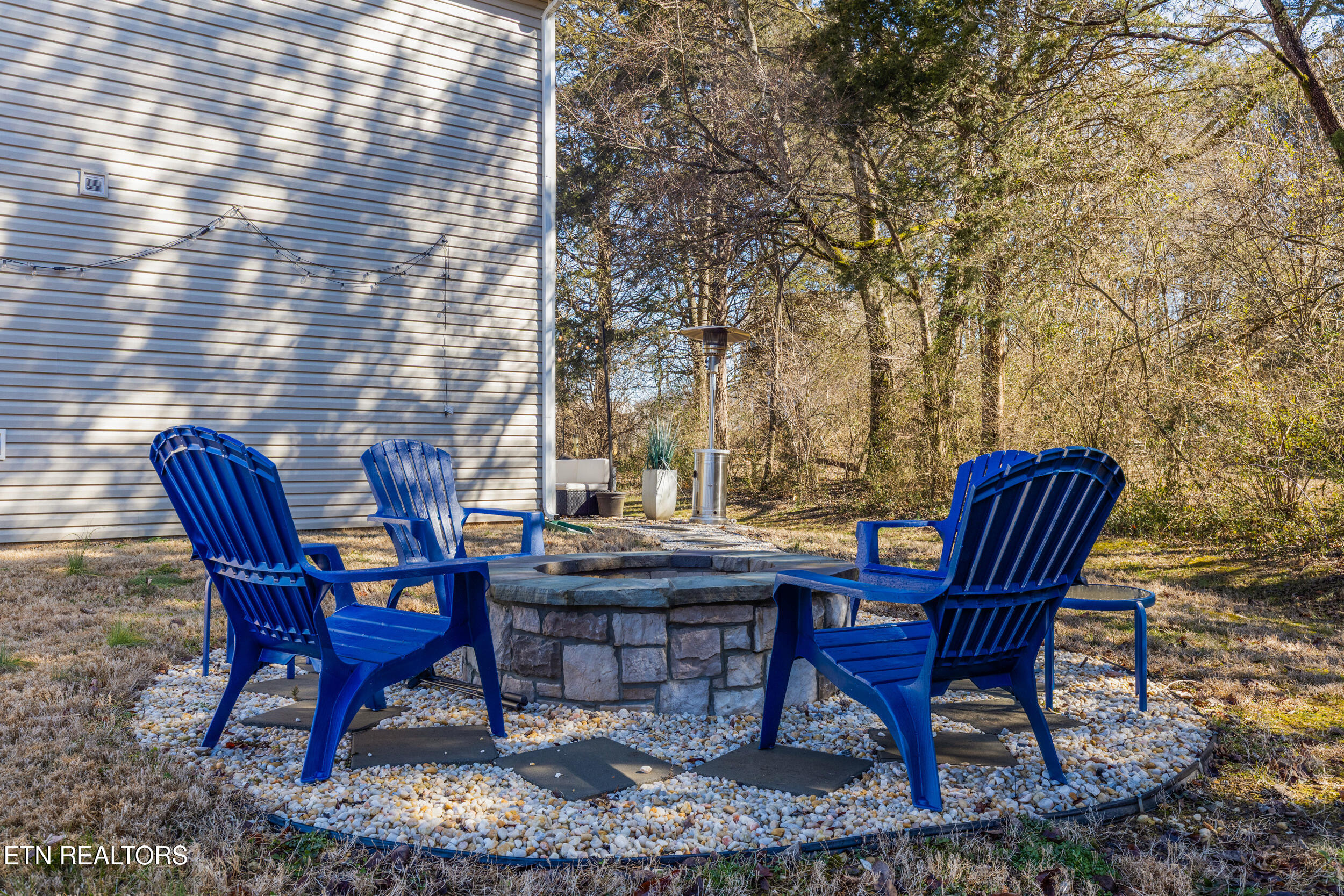 7200 Ponds Inlet Lane Powell, TN 37849 - Photo 31 of 38 Fire pit
