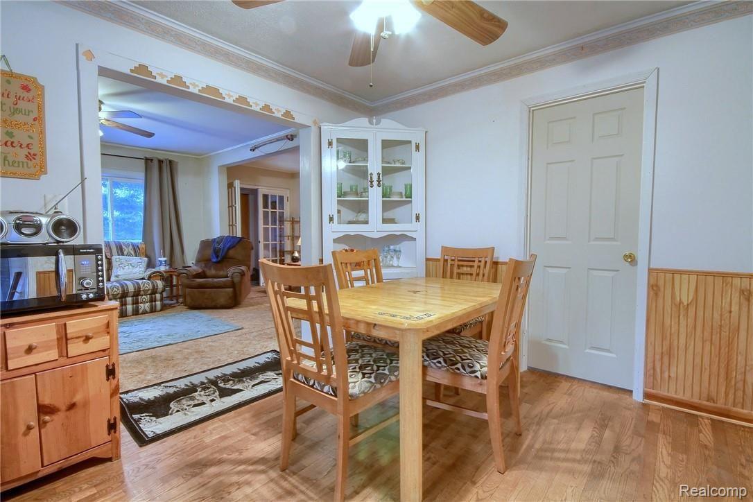 150 South Sheldon Road Canton, MI 48188 - Photo 9 of 29 9-Dining Area 2nd View.jpg