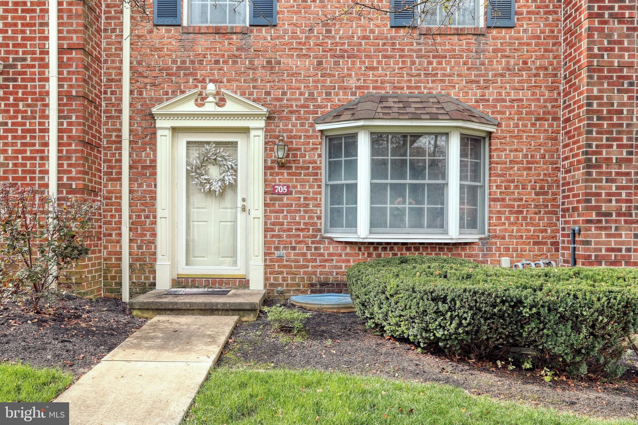 705 Chambers Ridge York, PA 17402 - Photo 2 of 25 Gallery Image 2