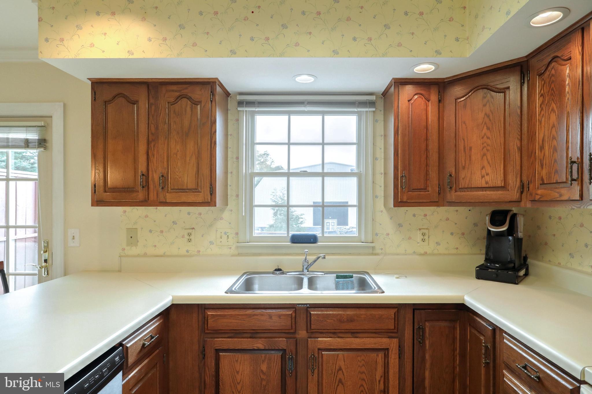 705 Chambers Ridge York, PA 17402 - Photo 11 of 25 Gallery Image 11