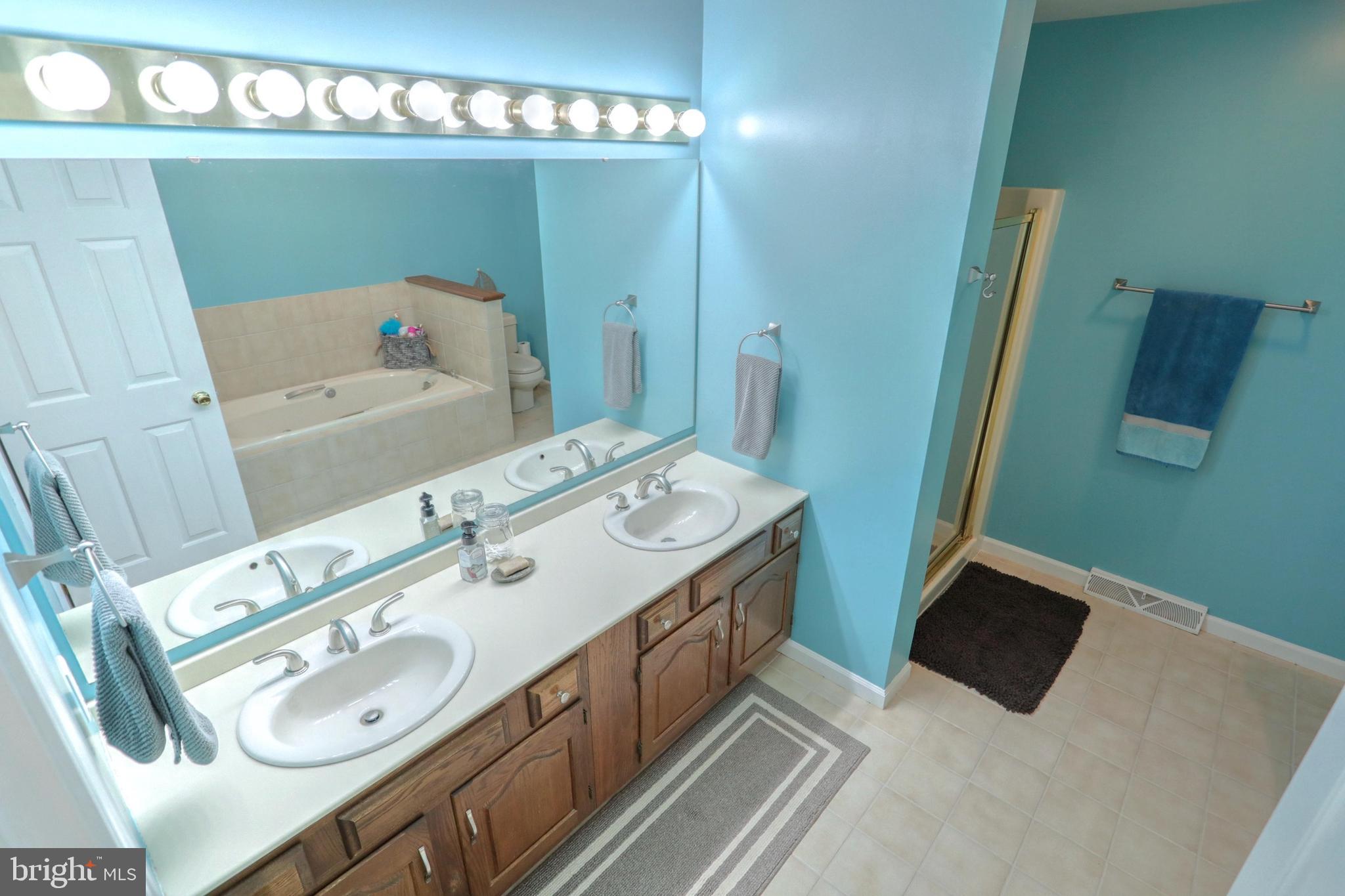705 Chambers Ridge York, PA 17402 - Photo 18 of 25 Gallery Image 18