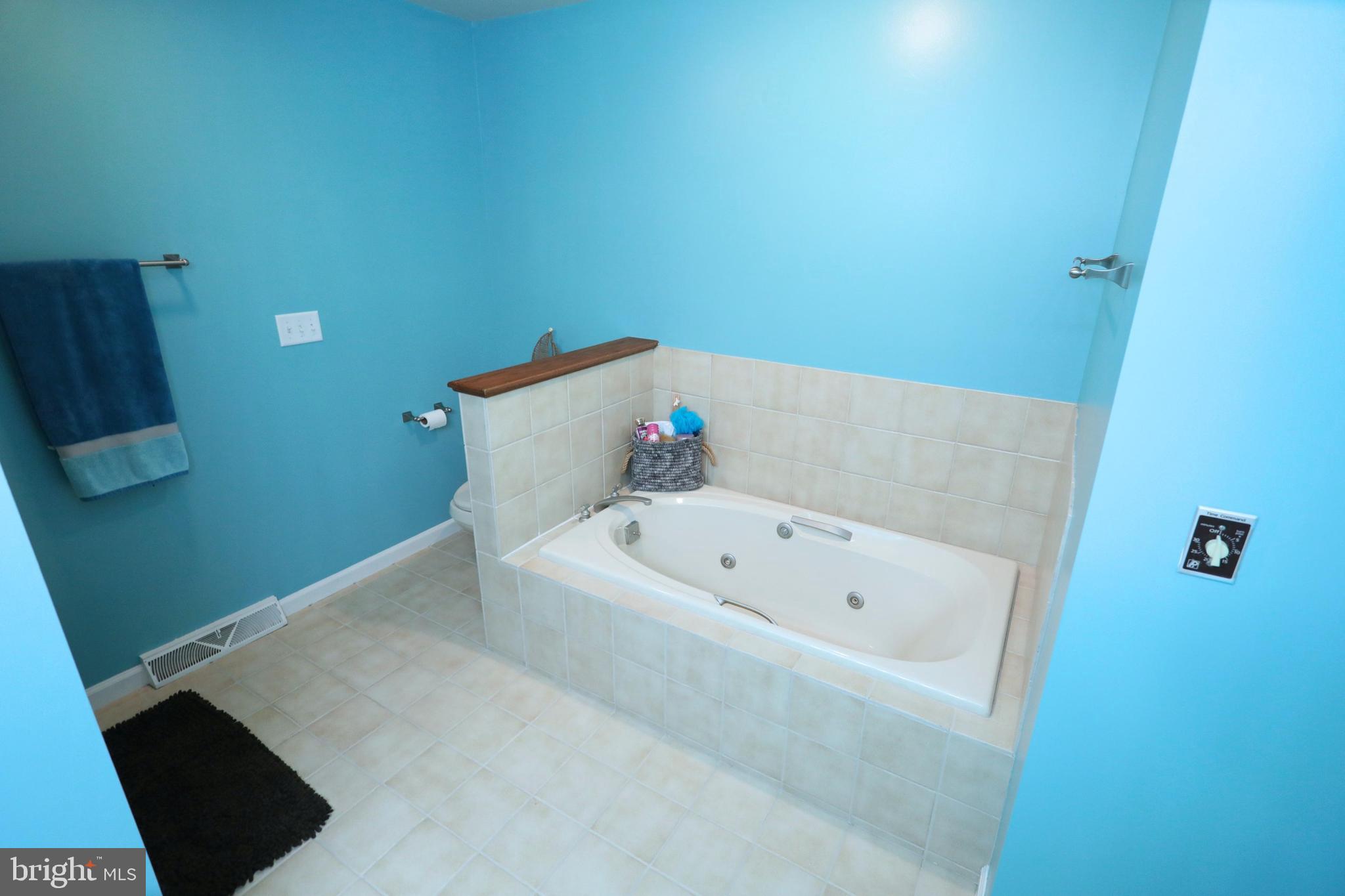 705 Chambers Ridge York, PA 17402 - Photo 19 of 25 Gallery Image 19