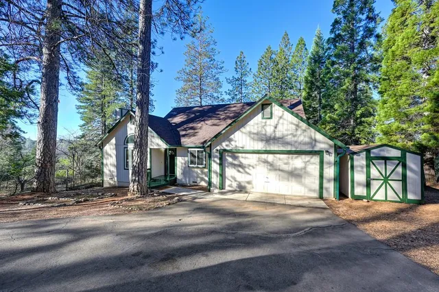 a view of house with a outdoor space