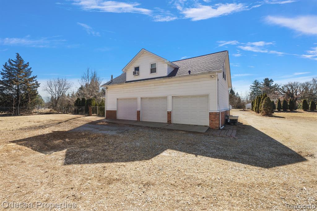 7525 22 Mile Road Utica, MI 48317 - Photo 13 of 79