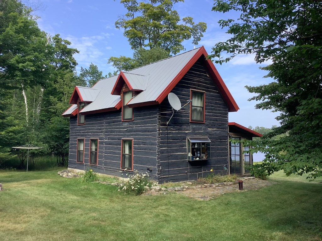 382 Lobdell Point Road Washington Island, WI 54246 - Photo 10 of 12