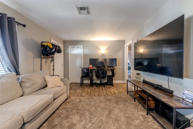 $218,000 | 10526 Tolman Street, Houston, TX 77034