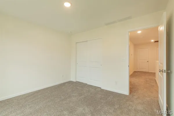 $359,900 | 207 Wrigley Field Drive, Bethalto, IL 62010