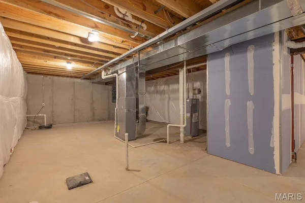 $359,900 | 207 Wrigley Field Drive, Bethalto, IL 62010