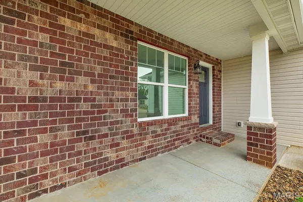 $359,900 | 207 Wrigley Field Drive, Bethalto, IL 62010