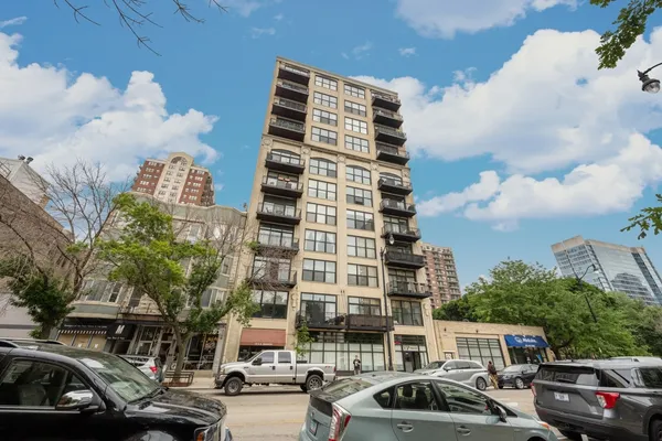 $450,000 | 1516 South Wabash Avenue, Unit 1102, Chicago, IL 60605