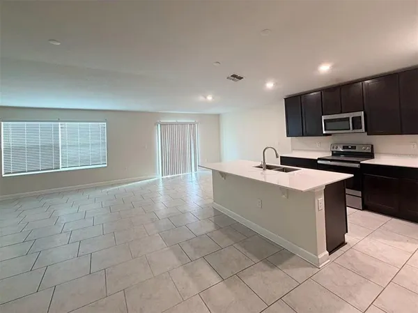 $2,000 | 416 North Andrea Circle, Haines City, FL 33844