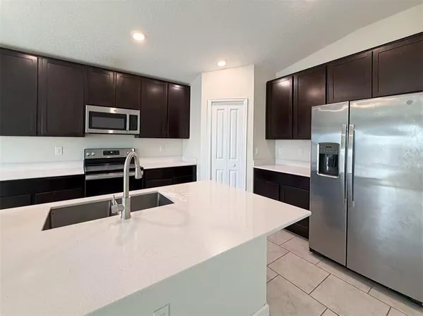 $2,000 | 416 North Andrea Circle, Haines City, FL 33844