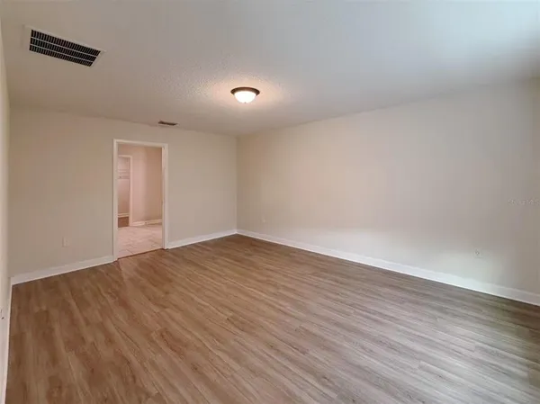 $2,000 | 416 North Andrea Circle, Haines City, FL 33844