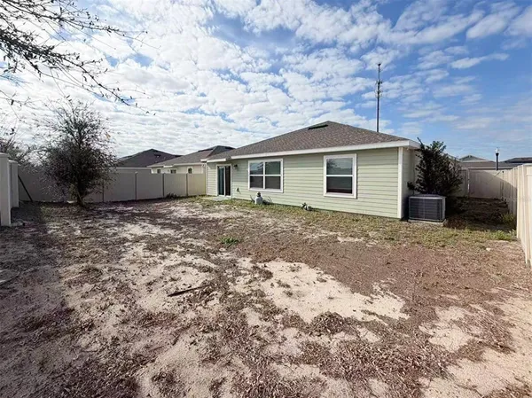 $2,000 | 416 North Andrea Circle, Haines City, FL 33844