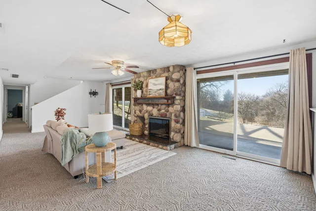 $325,000 | 302 Fyre Lake Drive, Sherrard, IL 61281