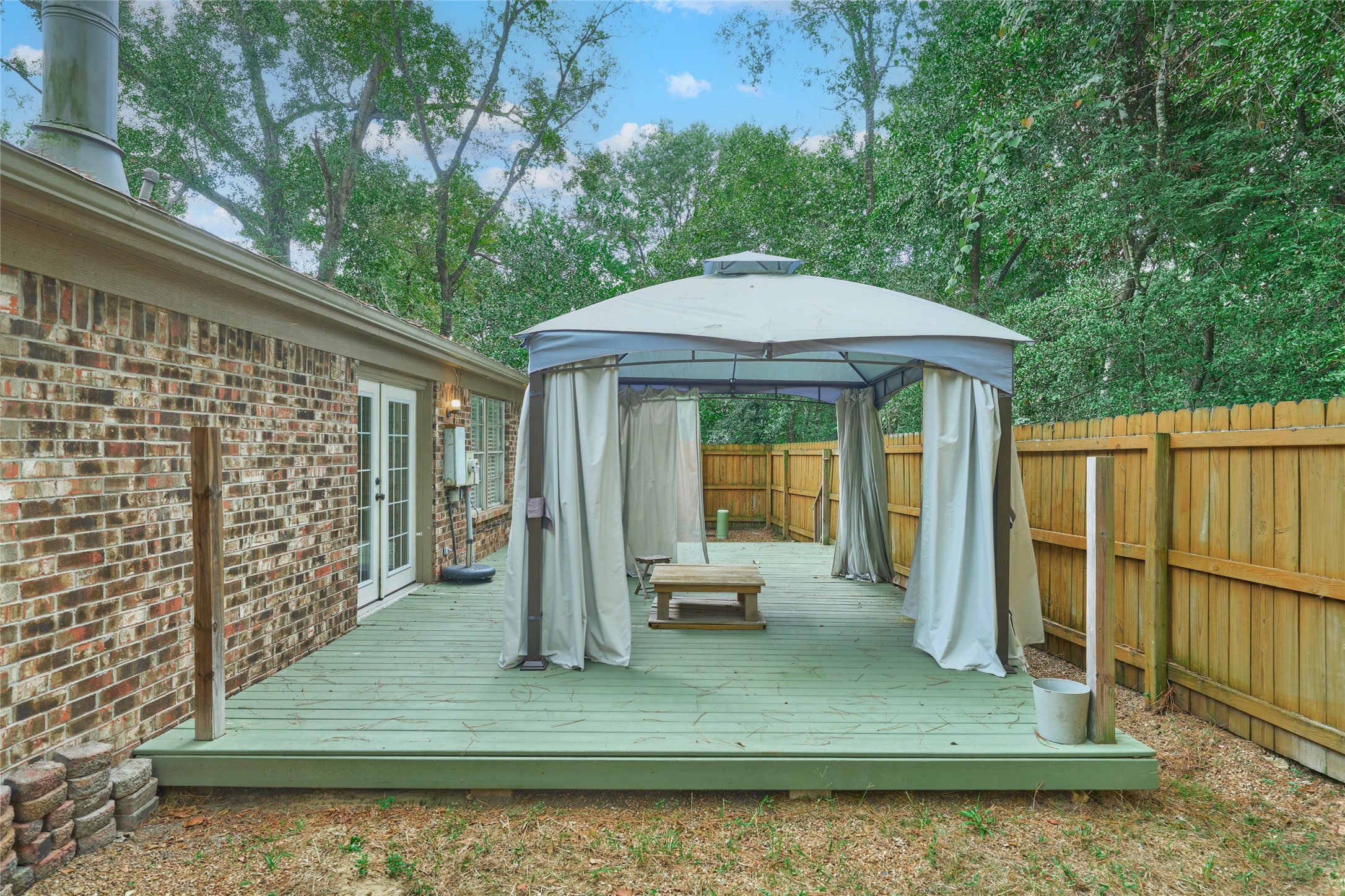 5 North White Pebble Court The Woodlands, TX 77380 - Photo 27 of 28