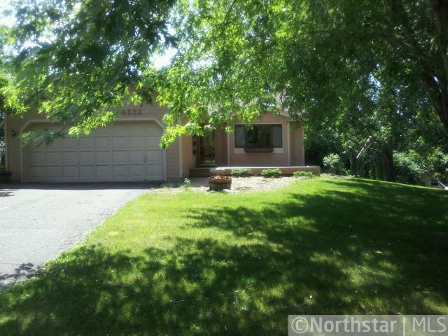 4632 Beacon Hill Road Eagan, MN 55122 - Photo 1 of 15 Gallery Image 1