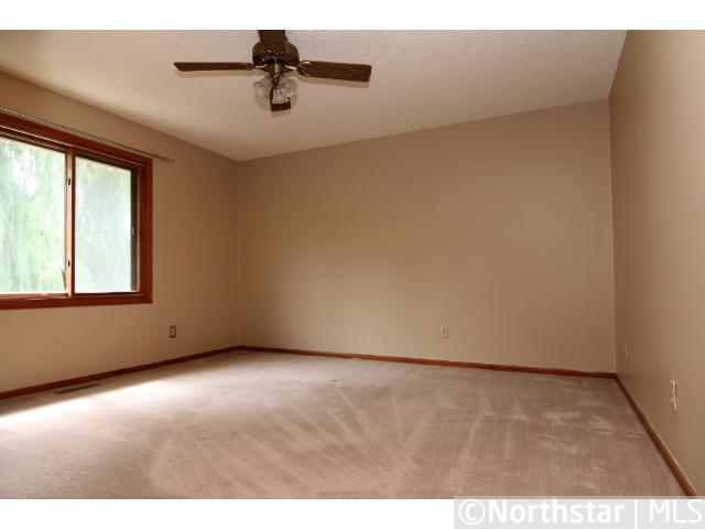 4632 Beacon Hill Road Eagan, MN 55122 - Photo 11 of 15 Gallery Image 11