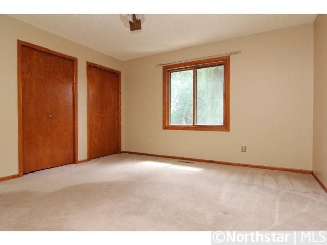 4632 Beacon Hill Road Eagan, MN 55122 - Photo 12 of 15 Gallery Image 12