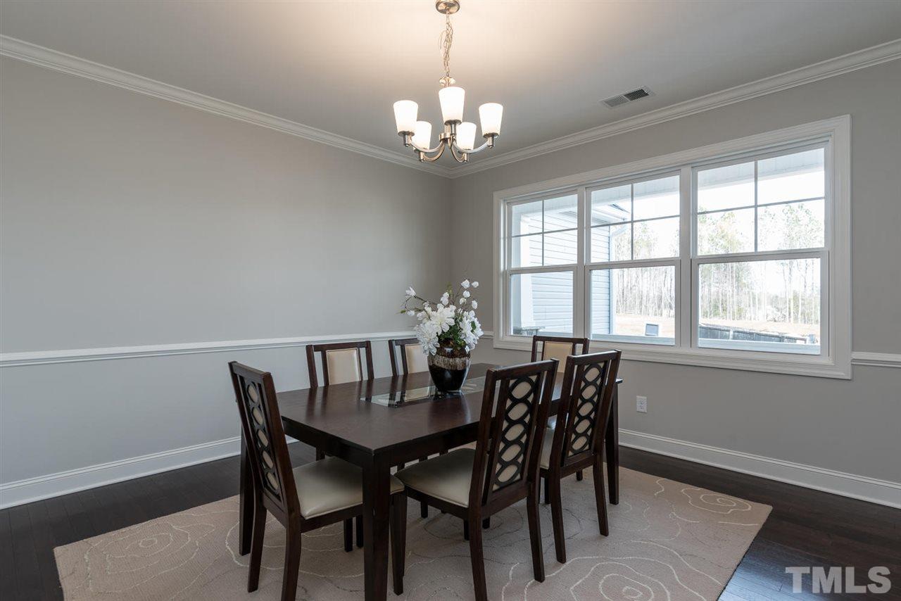 87 Ravencliff Ridge Garner, NC 27529 - Photo 4 of 25 Gallery Image 4