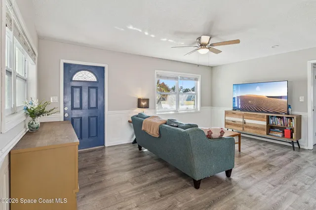 $279,900 | 207 2nd Street, Merritt Island, FL 32953